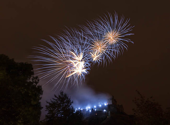 Edinburgh Castle fireworks-5